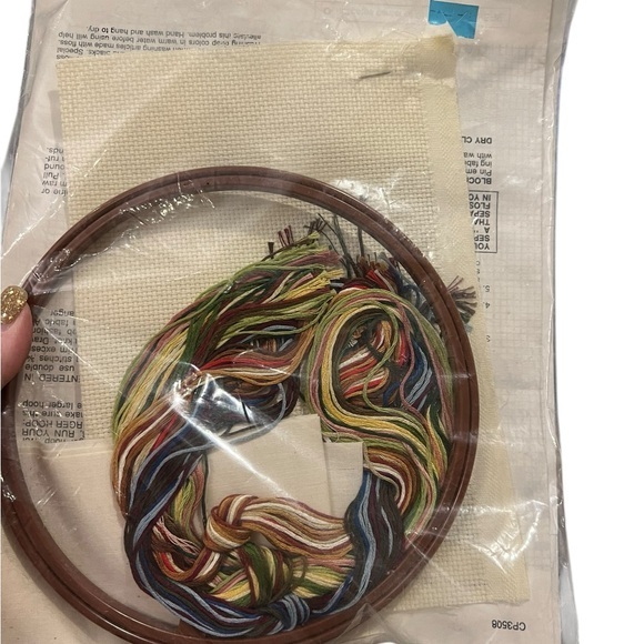 VTG 1984 Good Shepard Country Cottage Counted Cross Stitch Kit NIP Farmhouse - Picture 10 of 10